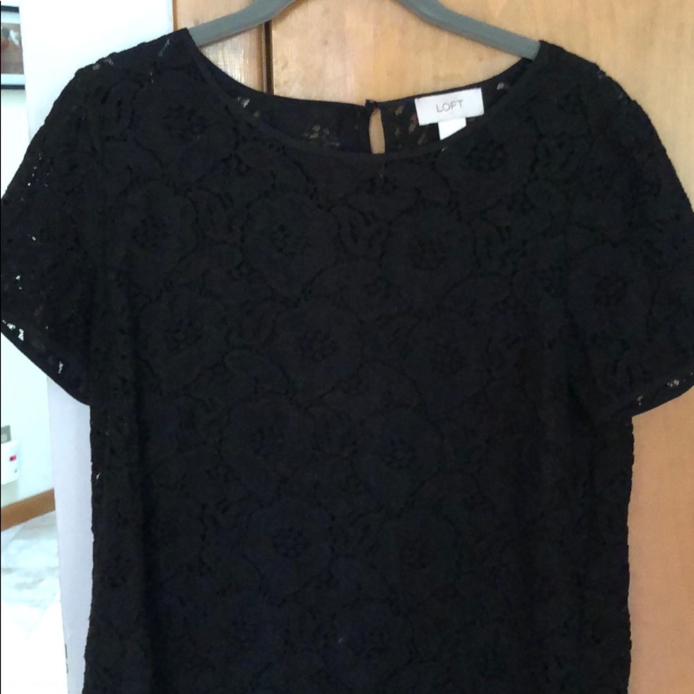 Lace Shell from LOFT - Picture 2 of 5